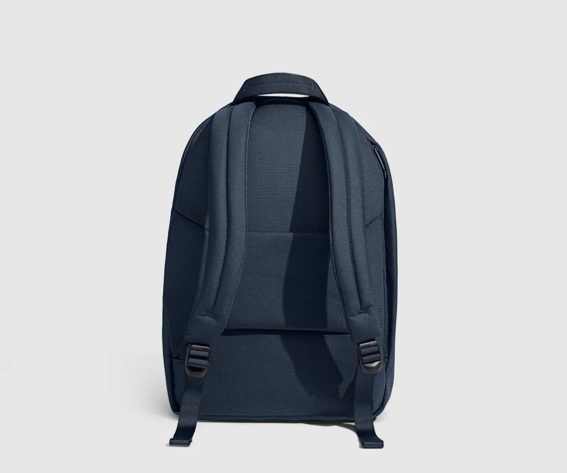 Active Backpack 26L in Navy Blue