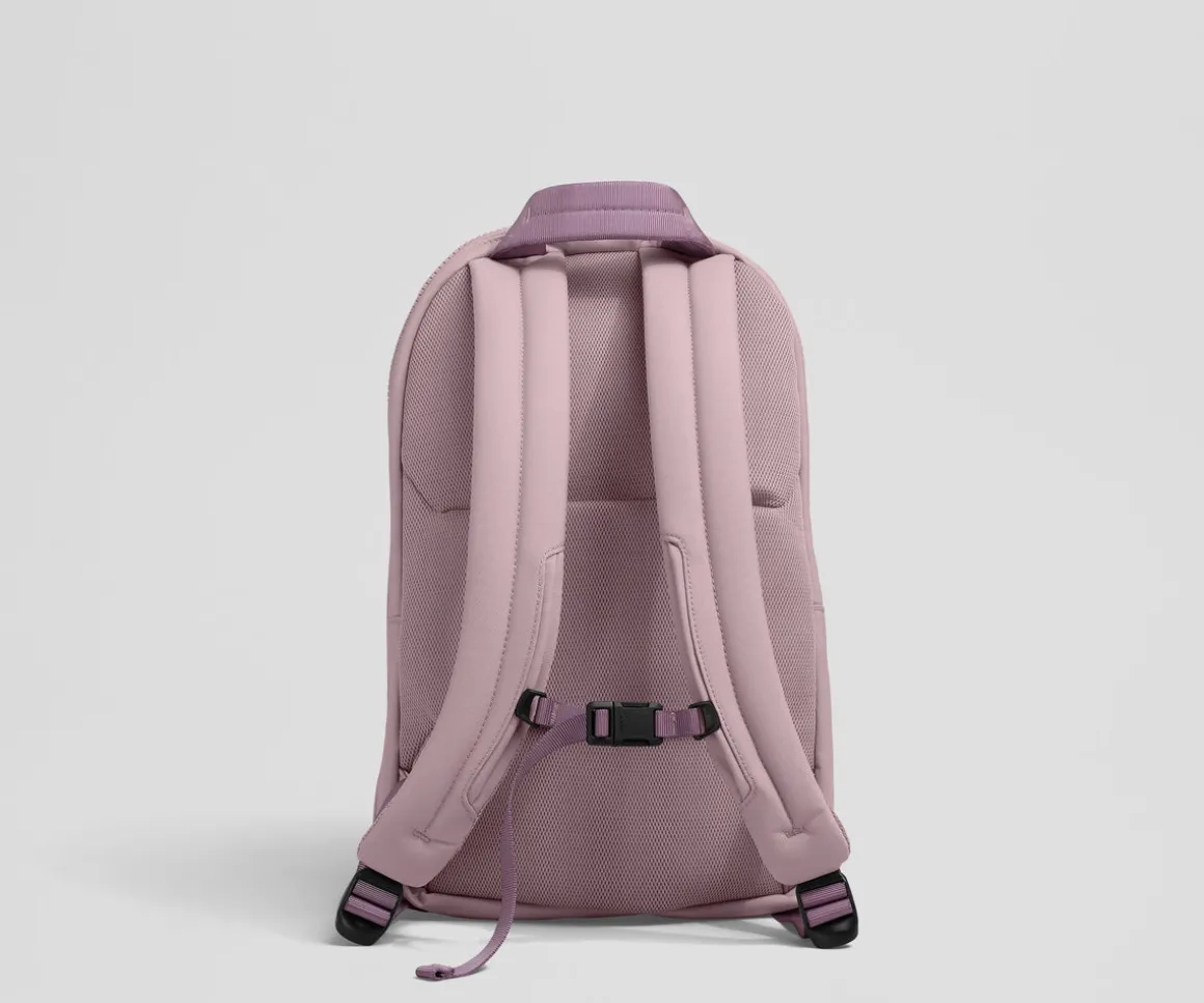 Active Daypack 20L in Meadow Mauve