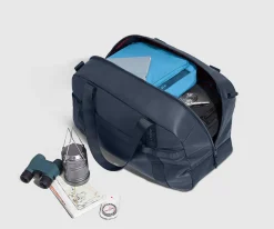 Active Duffle 40L in Navy Blue