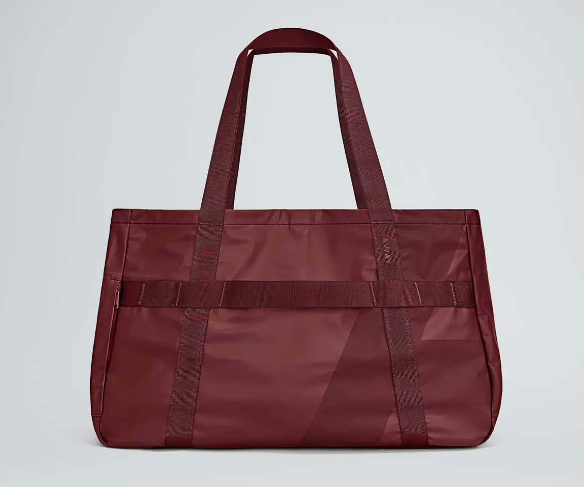 Active Tote 45L in Burgundy Red