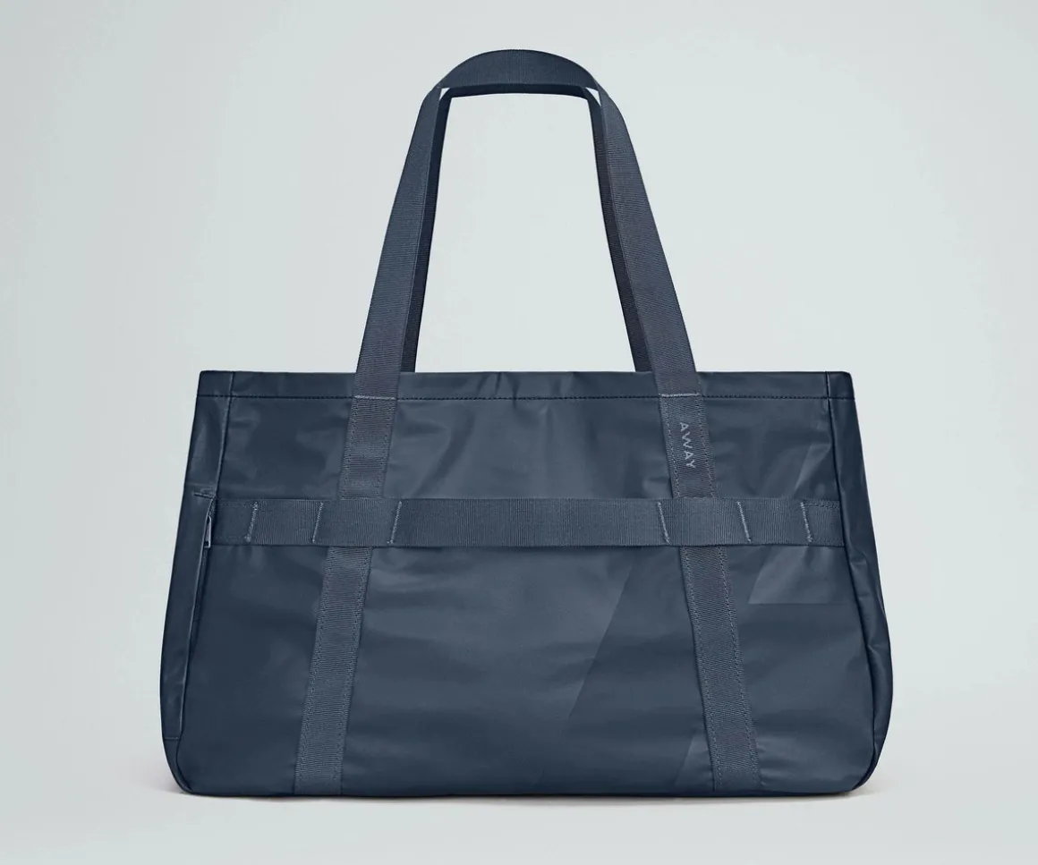 Active Tote 45L in Navy Blue