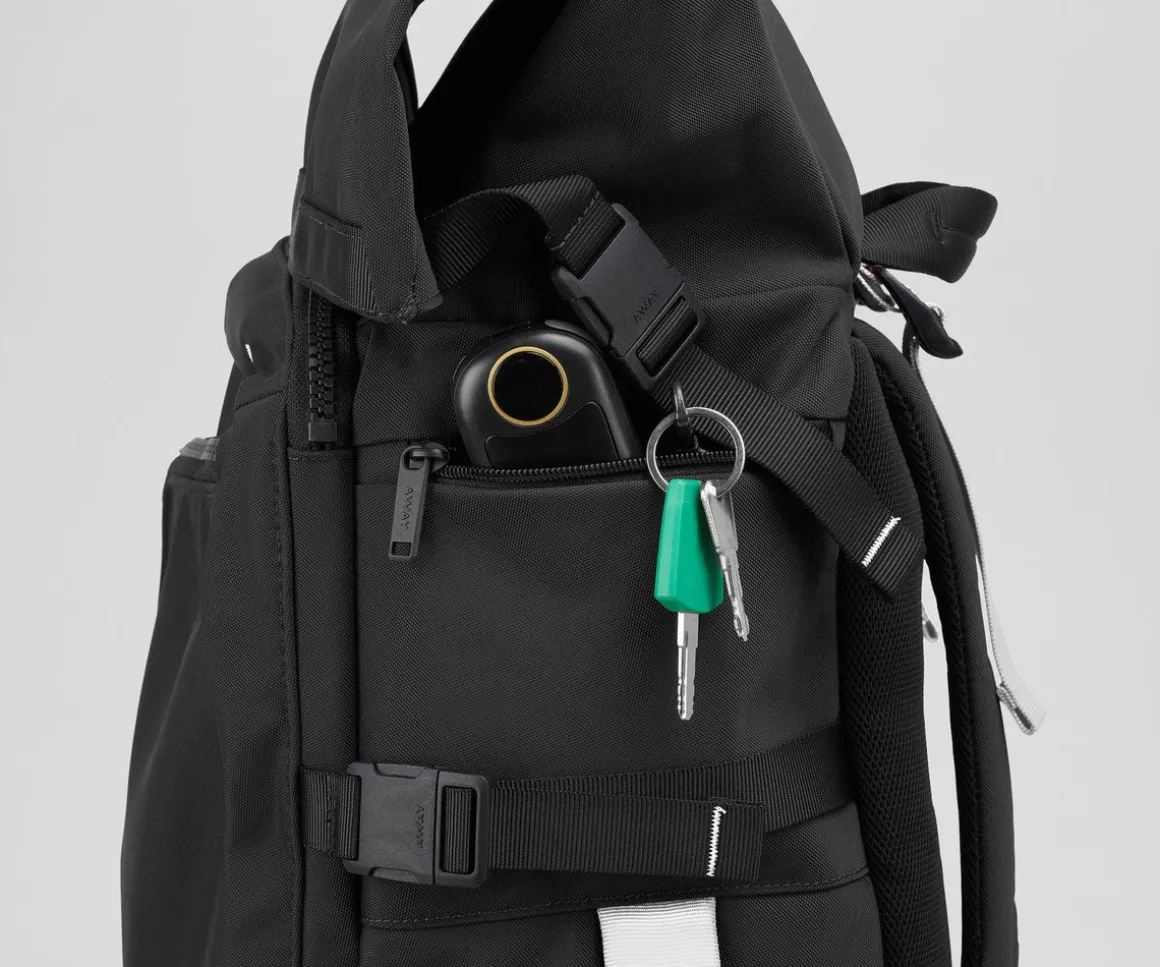 Carry-On Boot Bag 55L in Jet Black