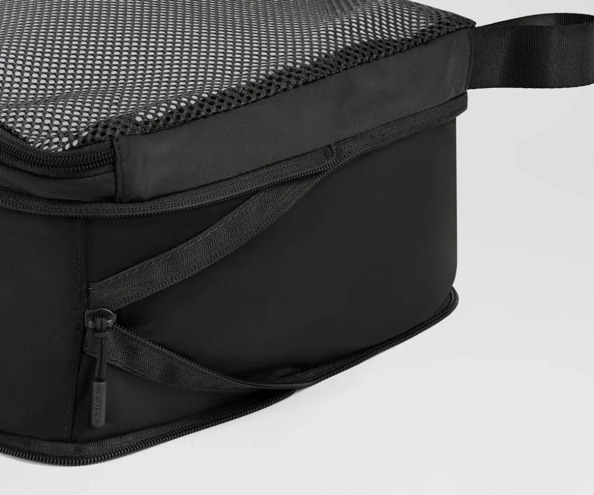 Compression Packing Cubes in Jet Black