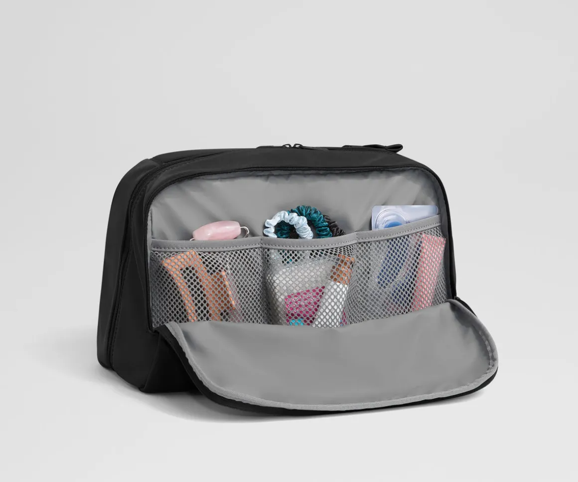 Extra Large Toiletry Bag in Jet Black