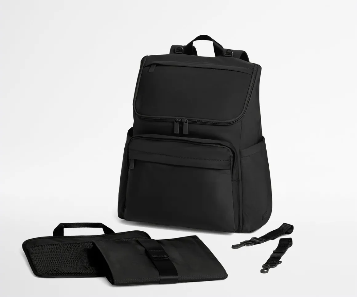 Featherlight Diaper Backpack in Jet Black