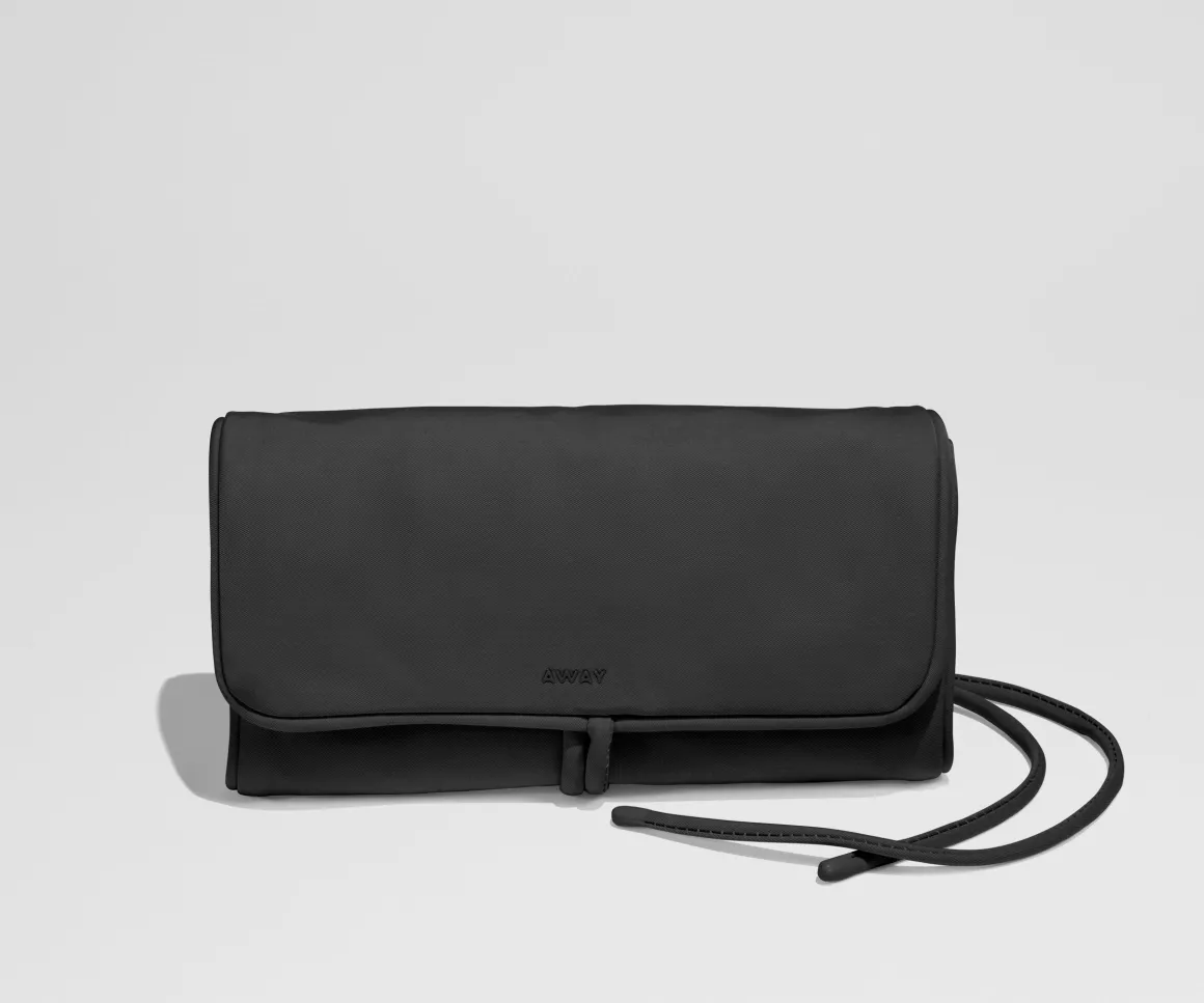 Featherlight Jewelry Roll in Jet Black