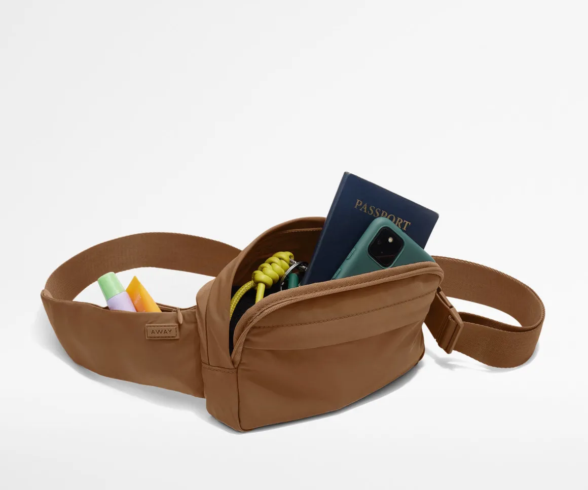 Featherlight Sling Bag in Amaro Brown