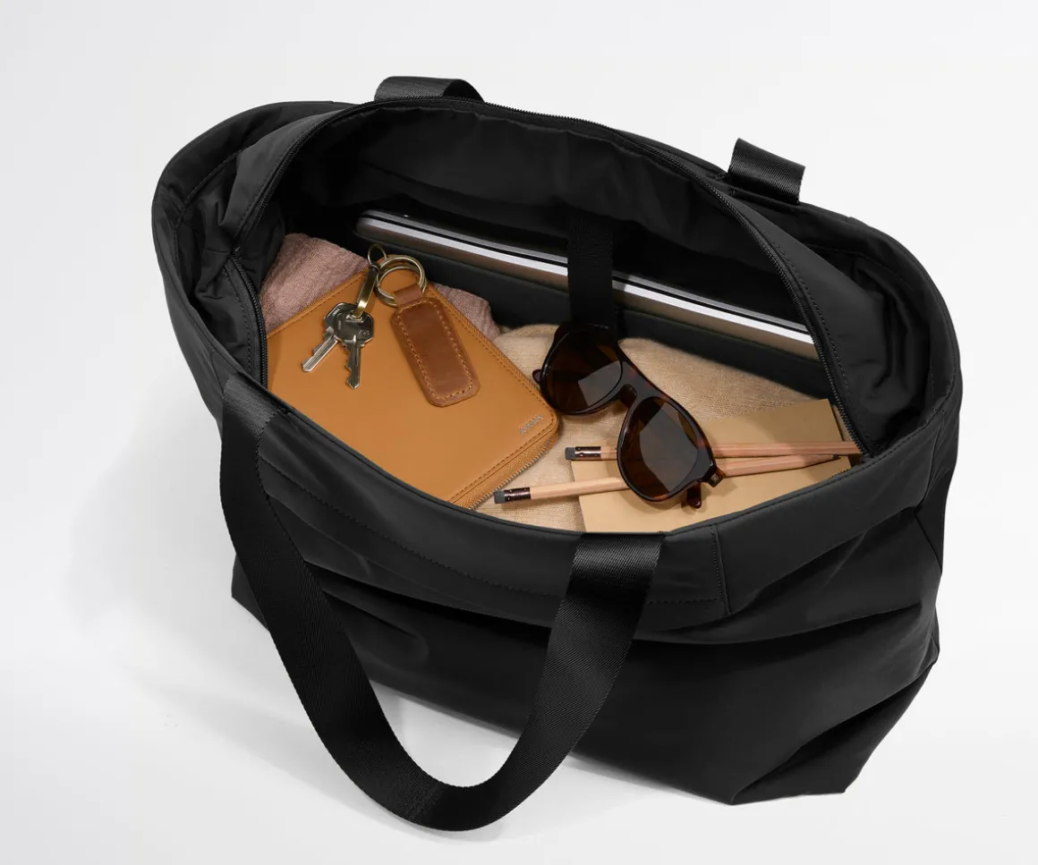 Featherlight Tote in My Baggage (Jet Black)