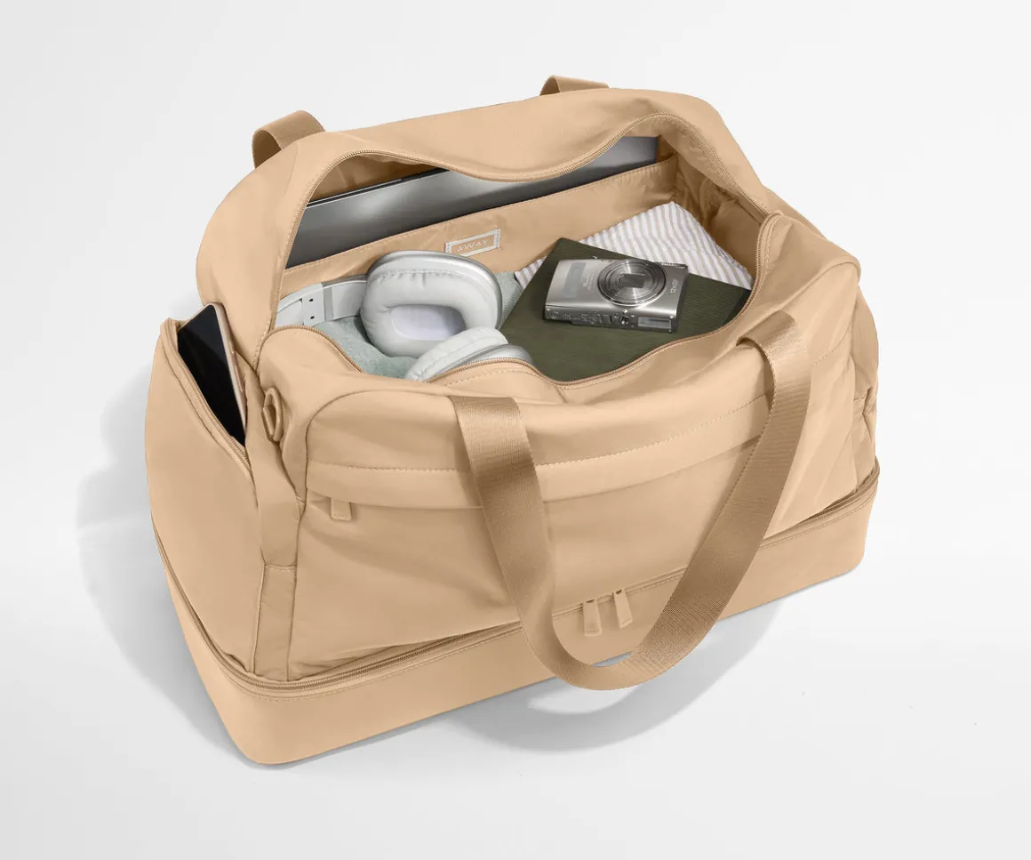 Featherlight Weekender in Camel Brown