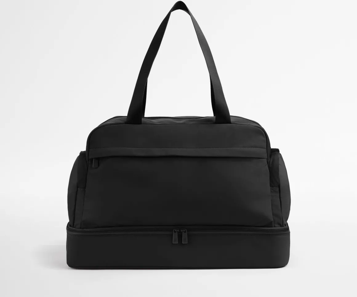 Featherlight Weekender in Jet Black