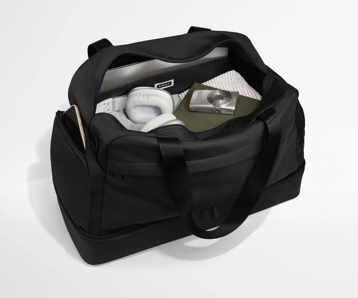 Featherlight Weekender in Jet Black