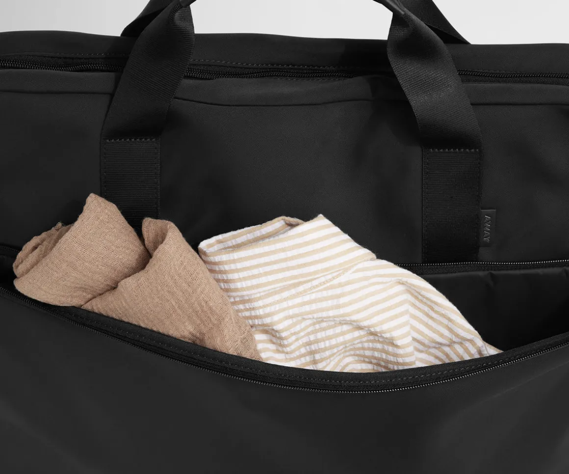 Garment Bag in Jet Black