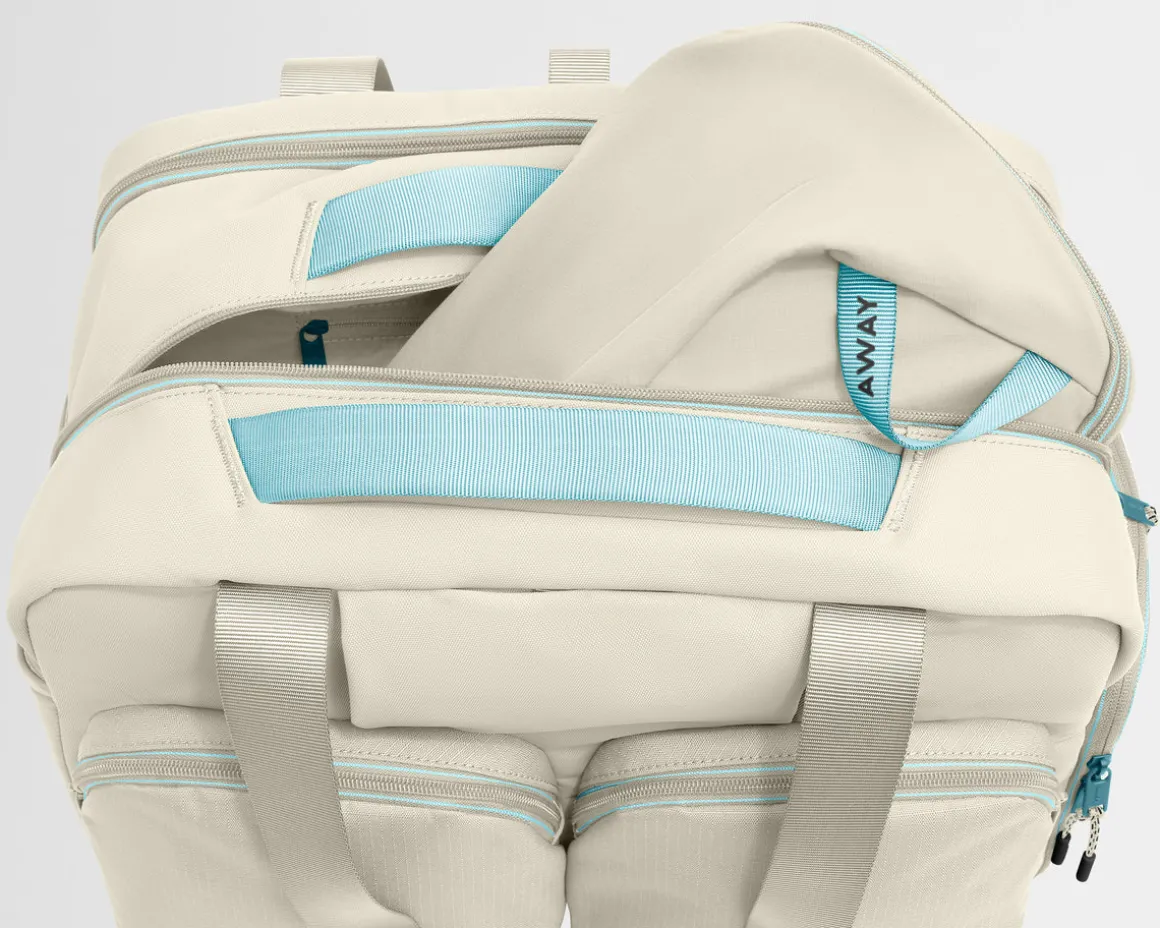 Gym Bag in Salt White