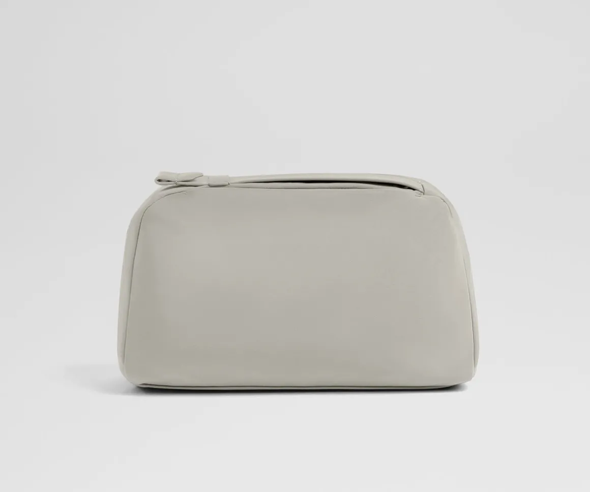 Large Toiletry Bag in Cloud Gray