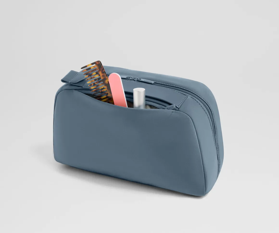 Large Toiletry Bag in Coast Blue