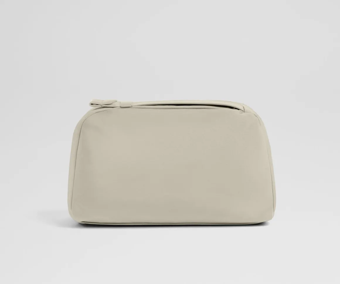 Large Toiletry Bag in Salt White
