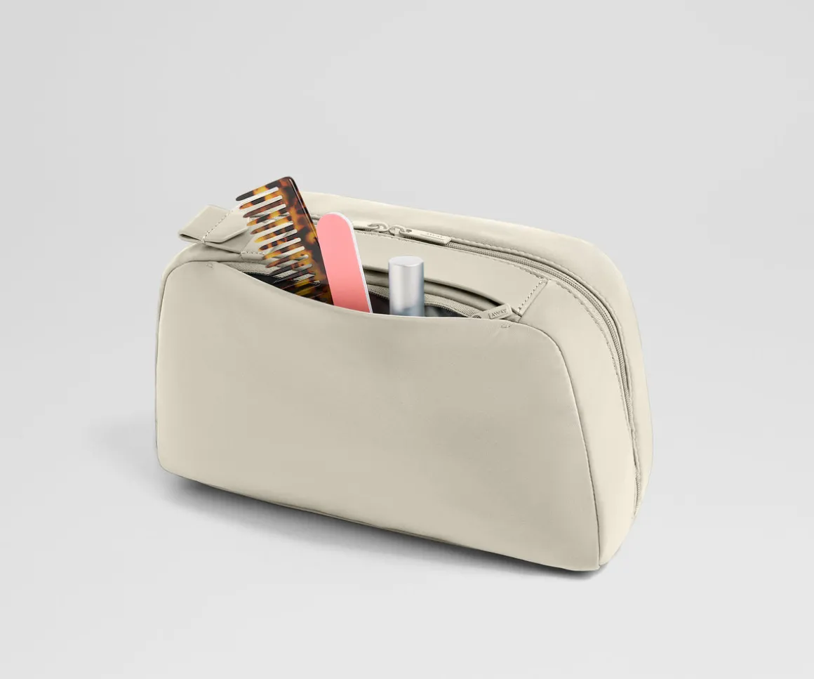 Large Toiletry Bag in Salt White