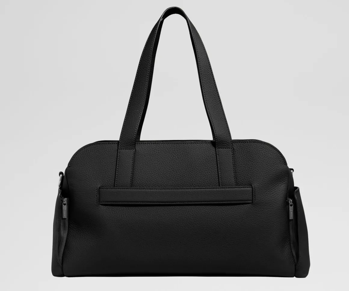 Leather Duffle in Jet Black