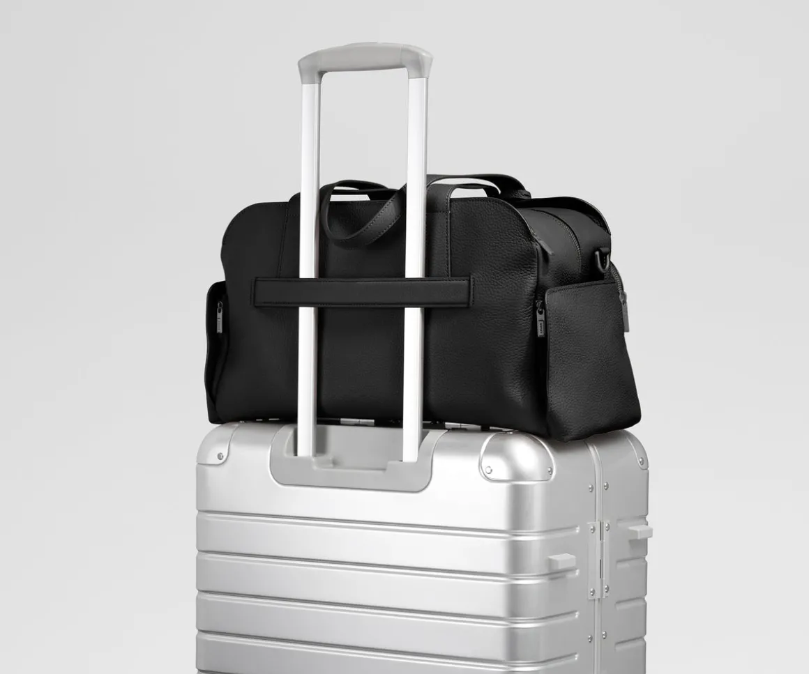 Leather Duffle in Jet Black
