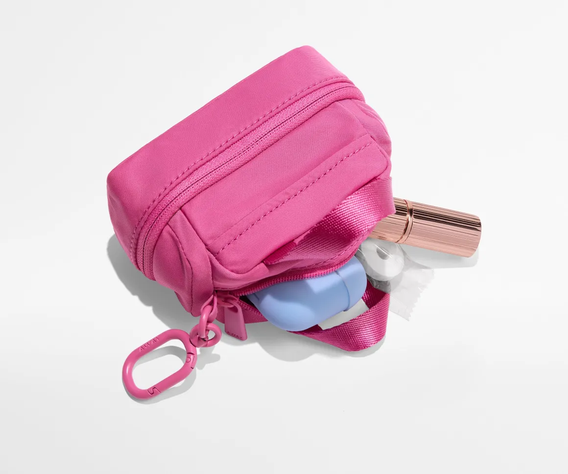 Micro Weekender Charm in Island Pink