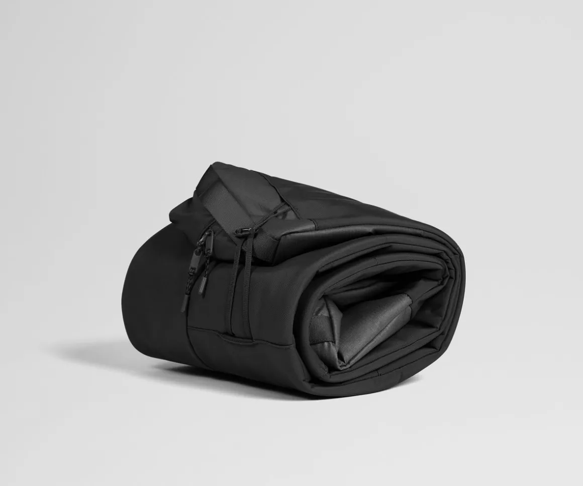Roll-Top Ski Bag in Jet Black