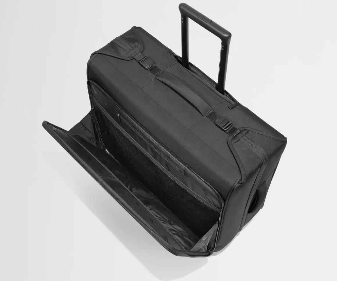 Softside Garment Roller in Jet Black