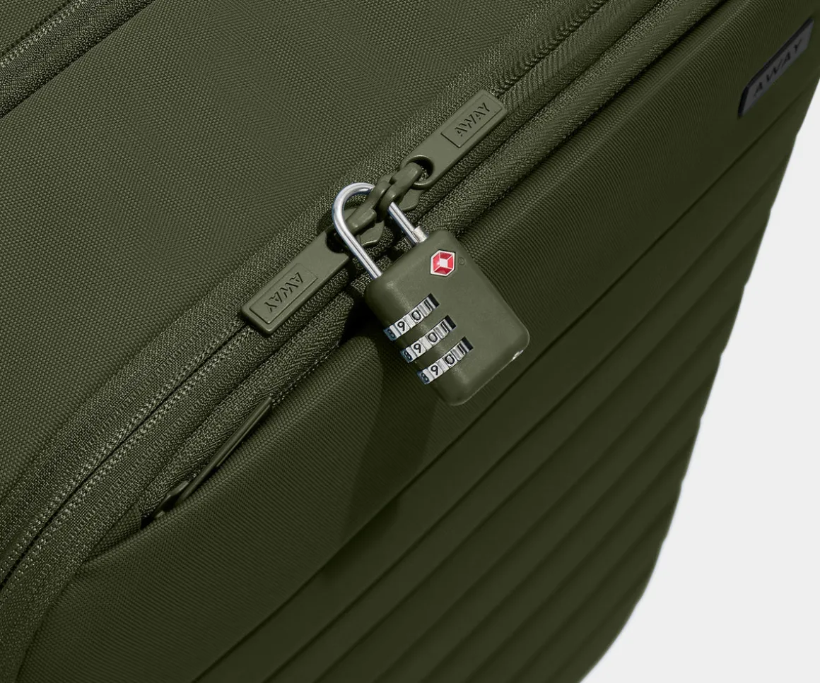 Softside Medium in Olive Green