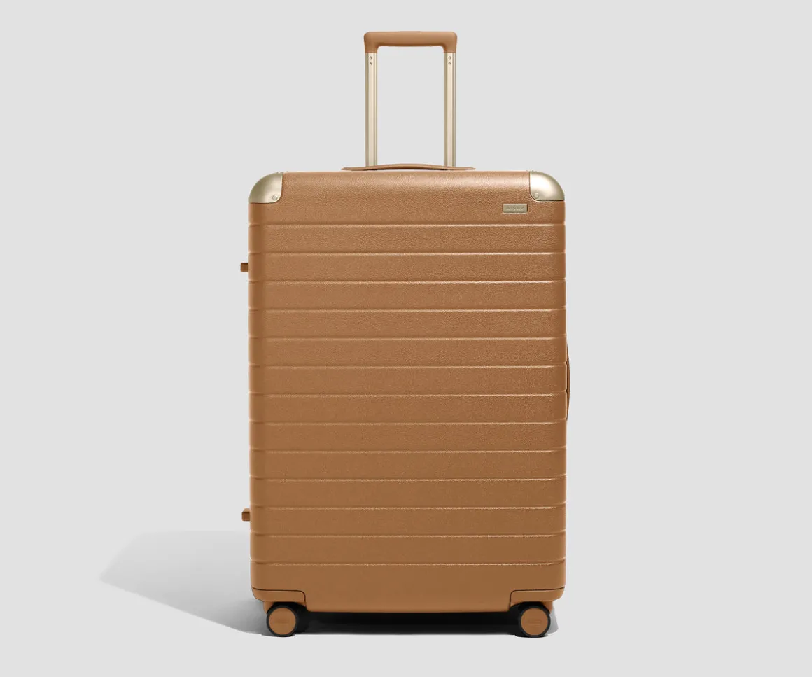 The Aluminum Edge Large in Cognac Brown
