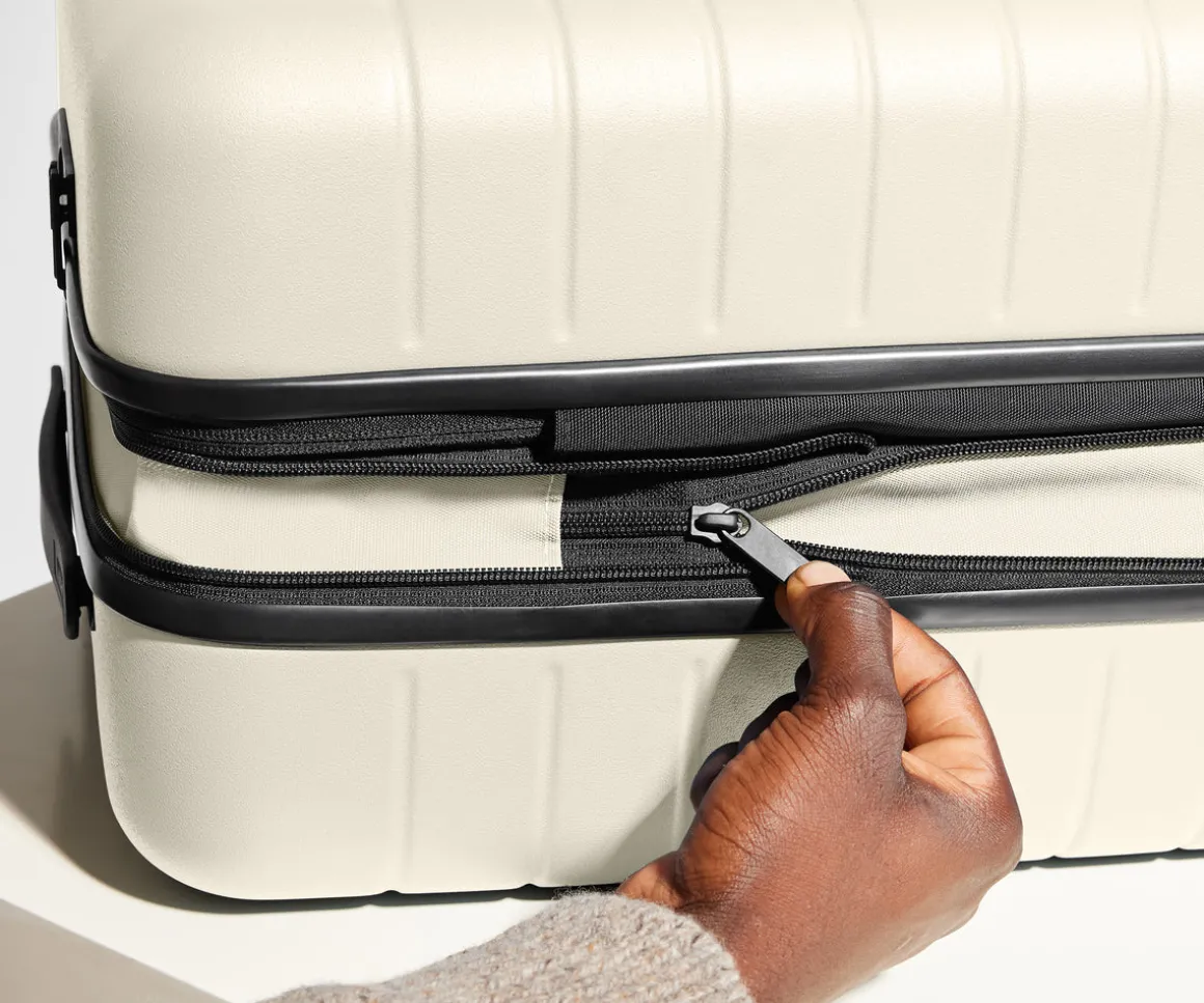 The Bigger Carry-On Flex in Salt White