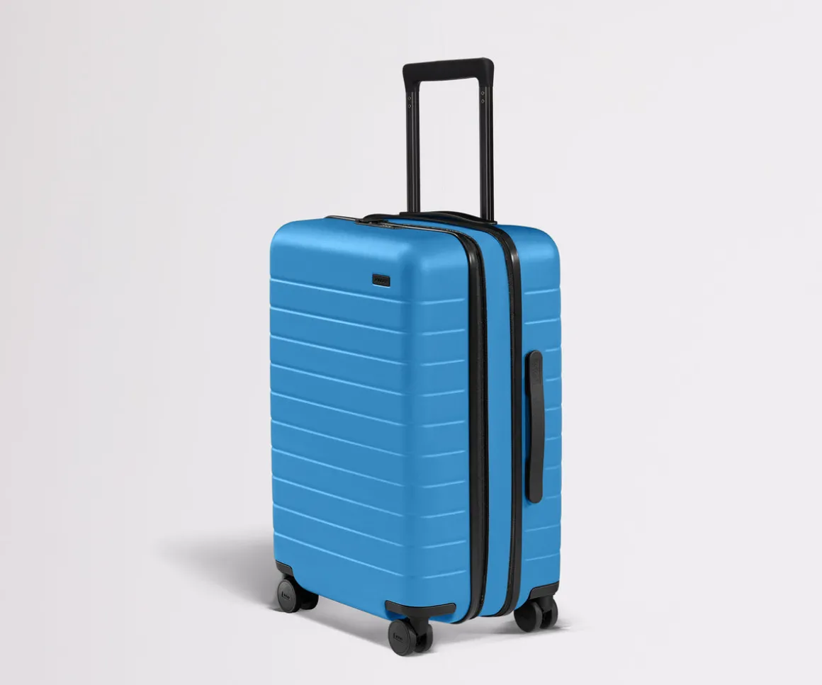 The Bigger Carry-On Flex in Splash Blue