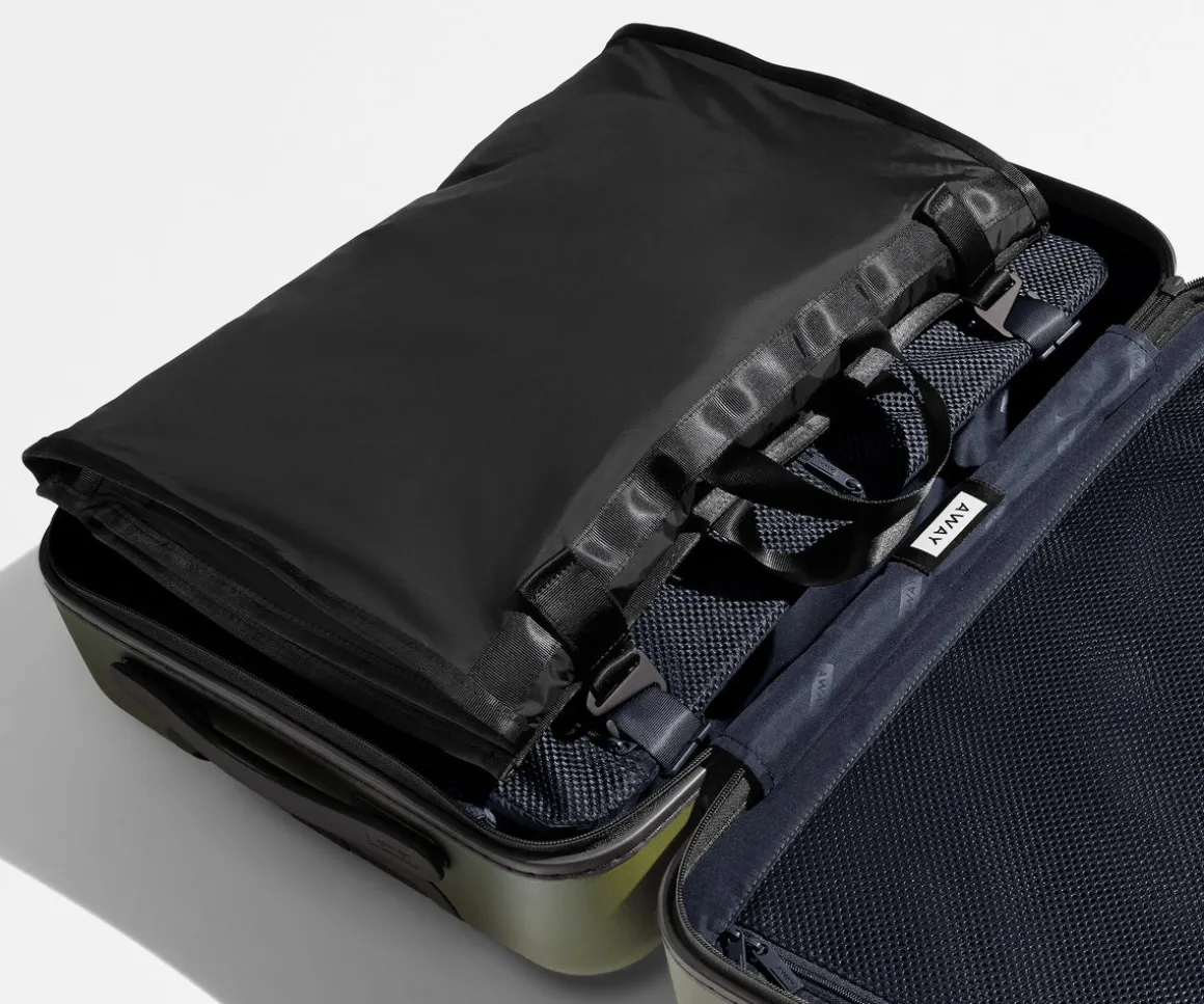 The Centerfold Garment Sleeve in Jet Black