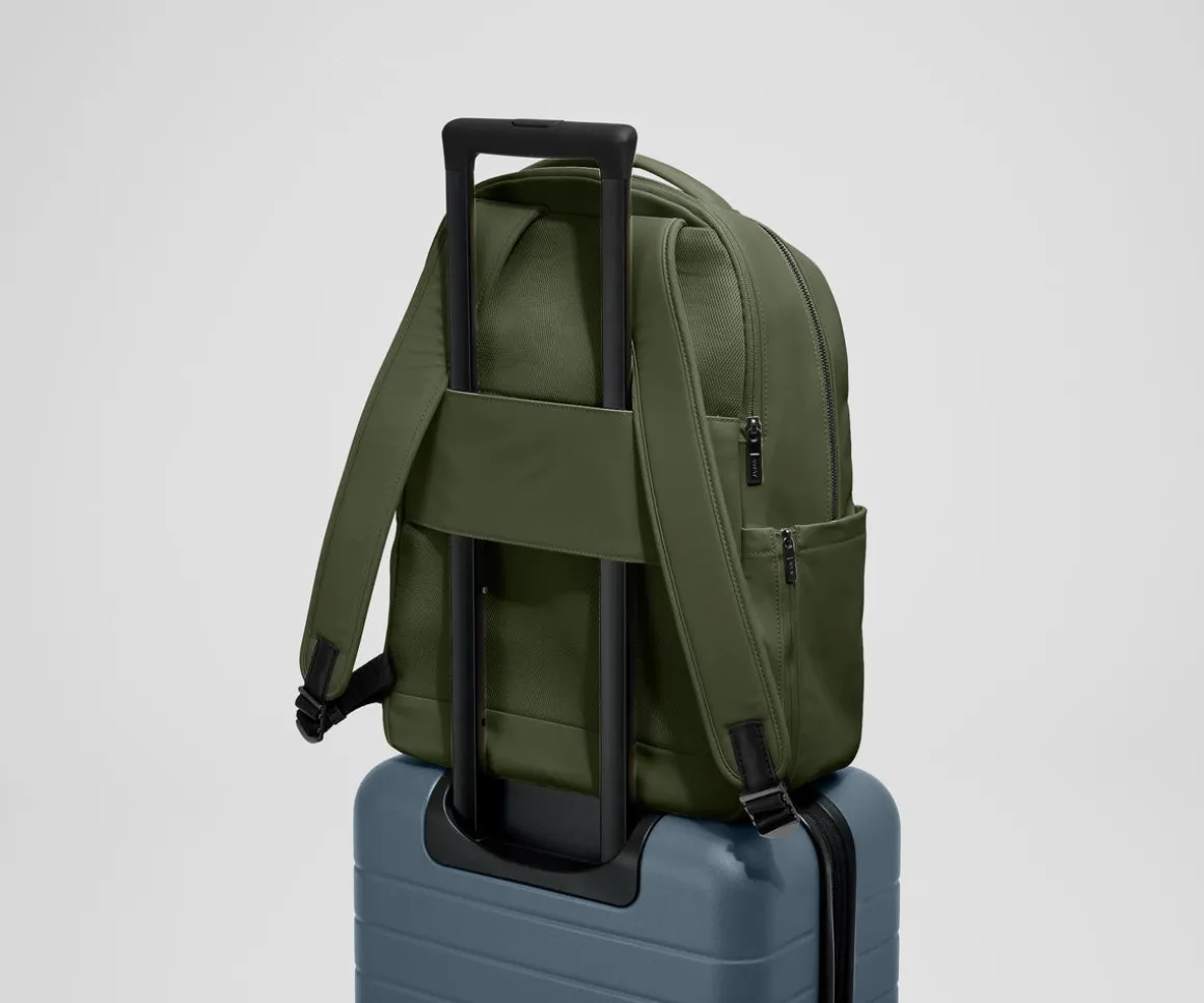 The Commuter Backpack in Olive Green