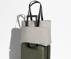The Everywhere Tote in Cloud Gray