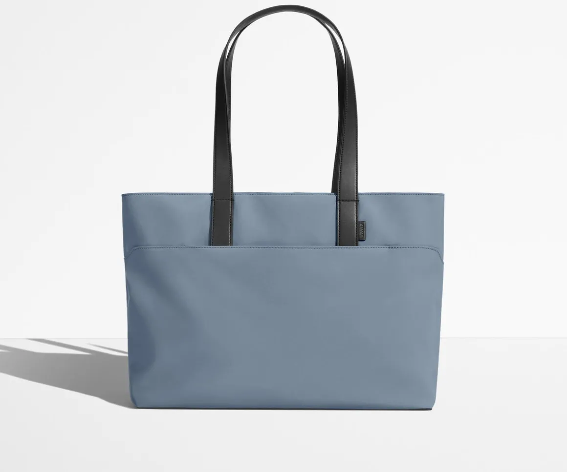 The Everywhere Tote in Coast Blue