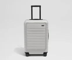 The Executive Bigger Carry-On in Cloud Gray