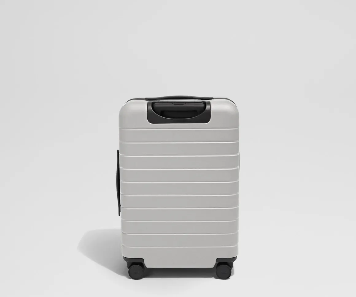 The Executive Bigger Carry-On in Cloud Gray