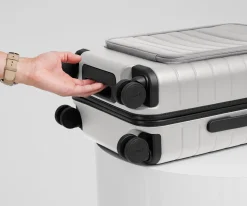 The Executive Carry-On in Cloud Gray