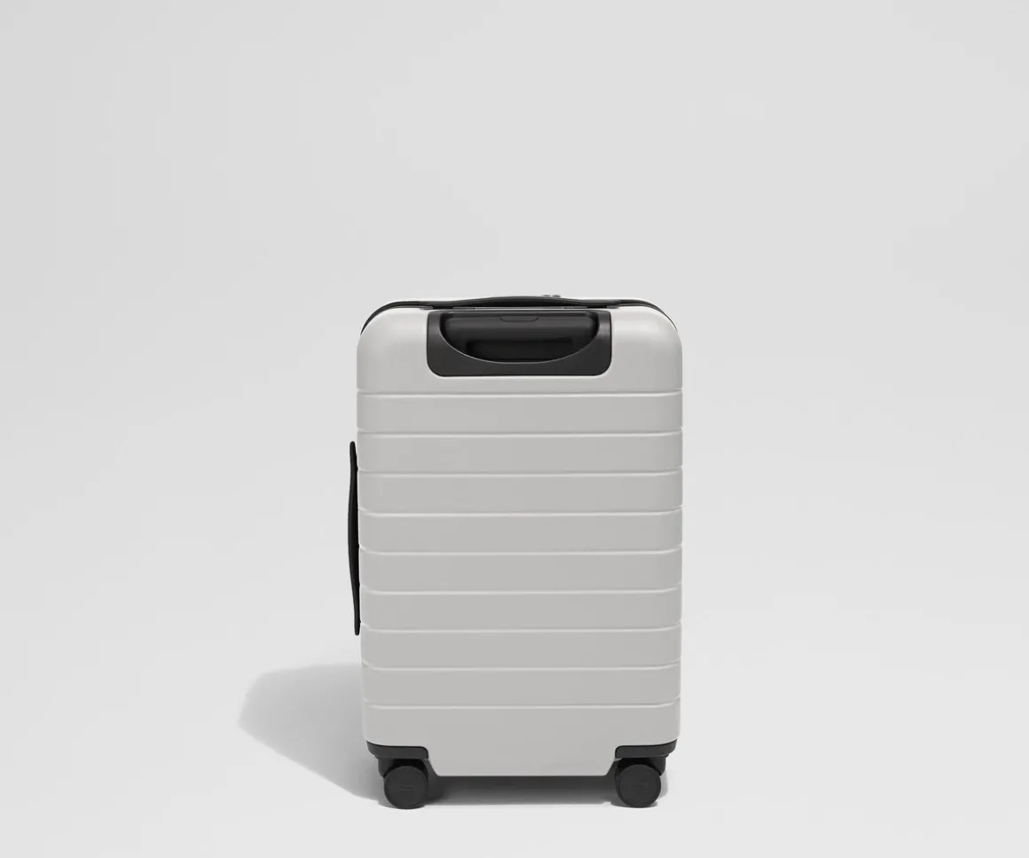The Executive Carry-On in Cloud Gray
