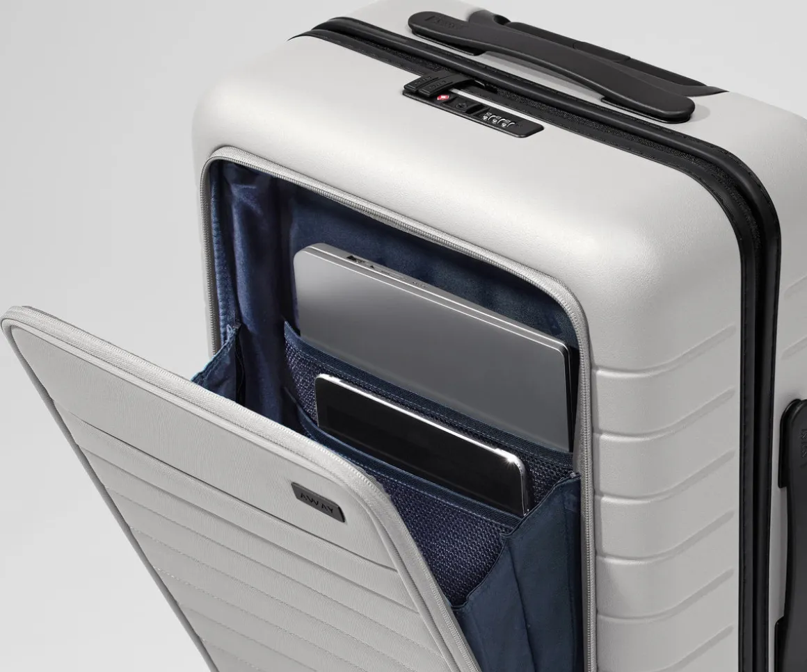The Executive Carry-On in Cloud Gray