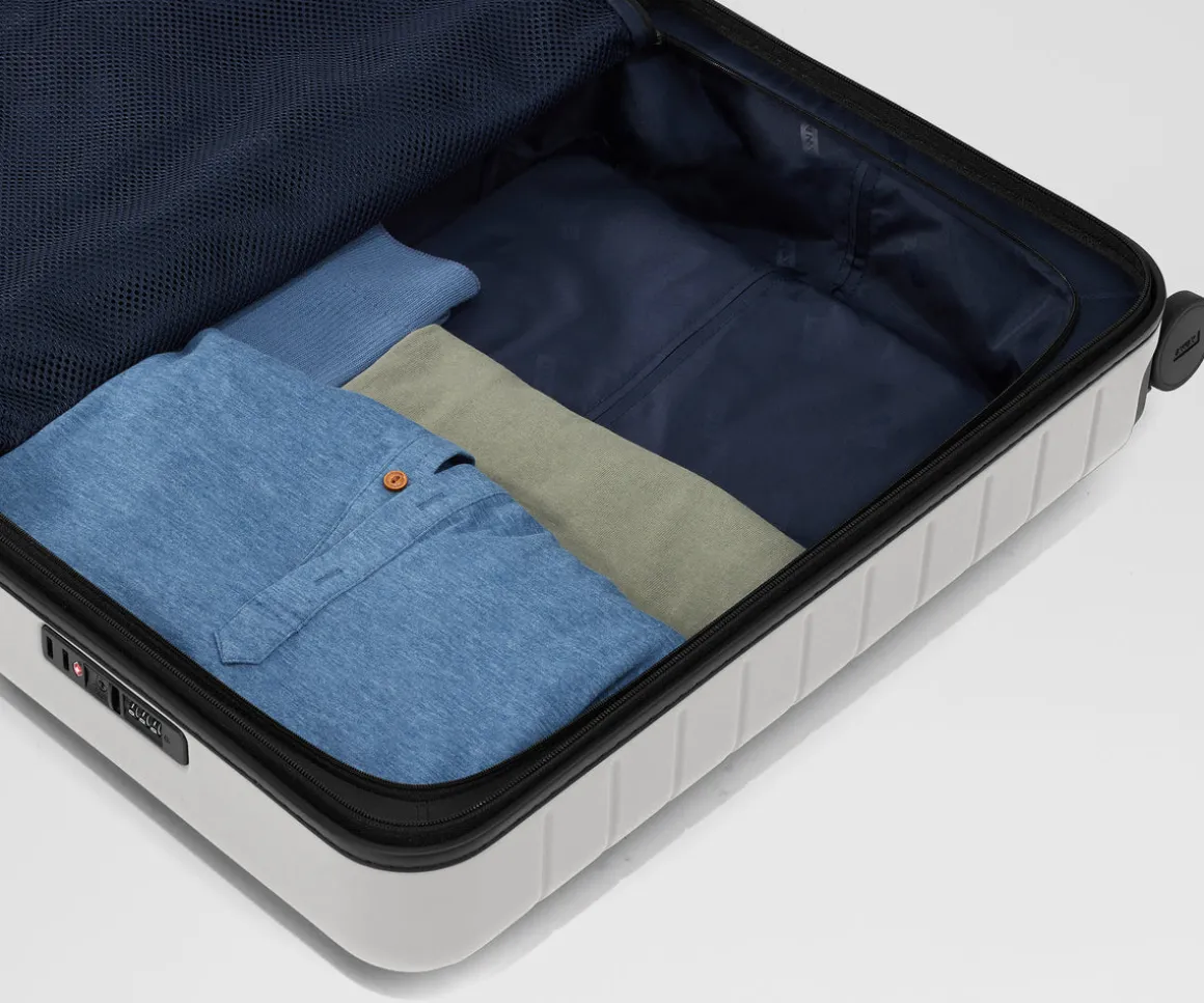 The Executive Carry-On in Cloud Gray