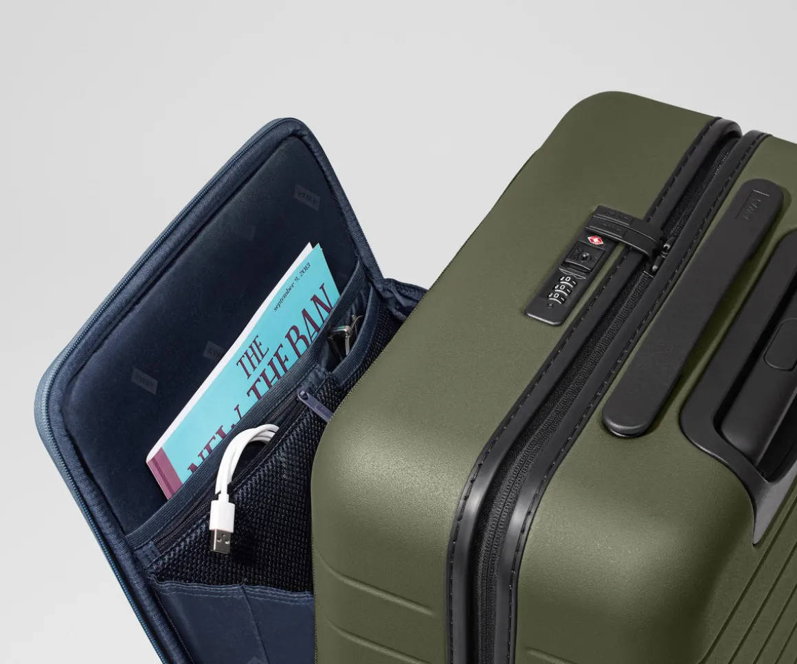 The Executive Carry-On in Olive Green