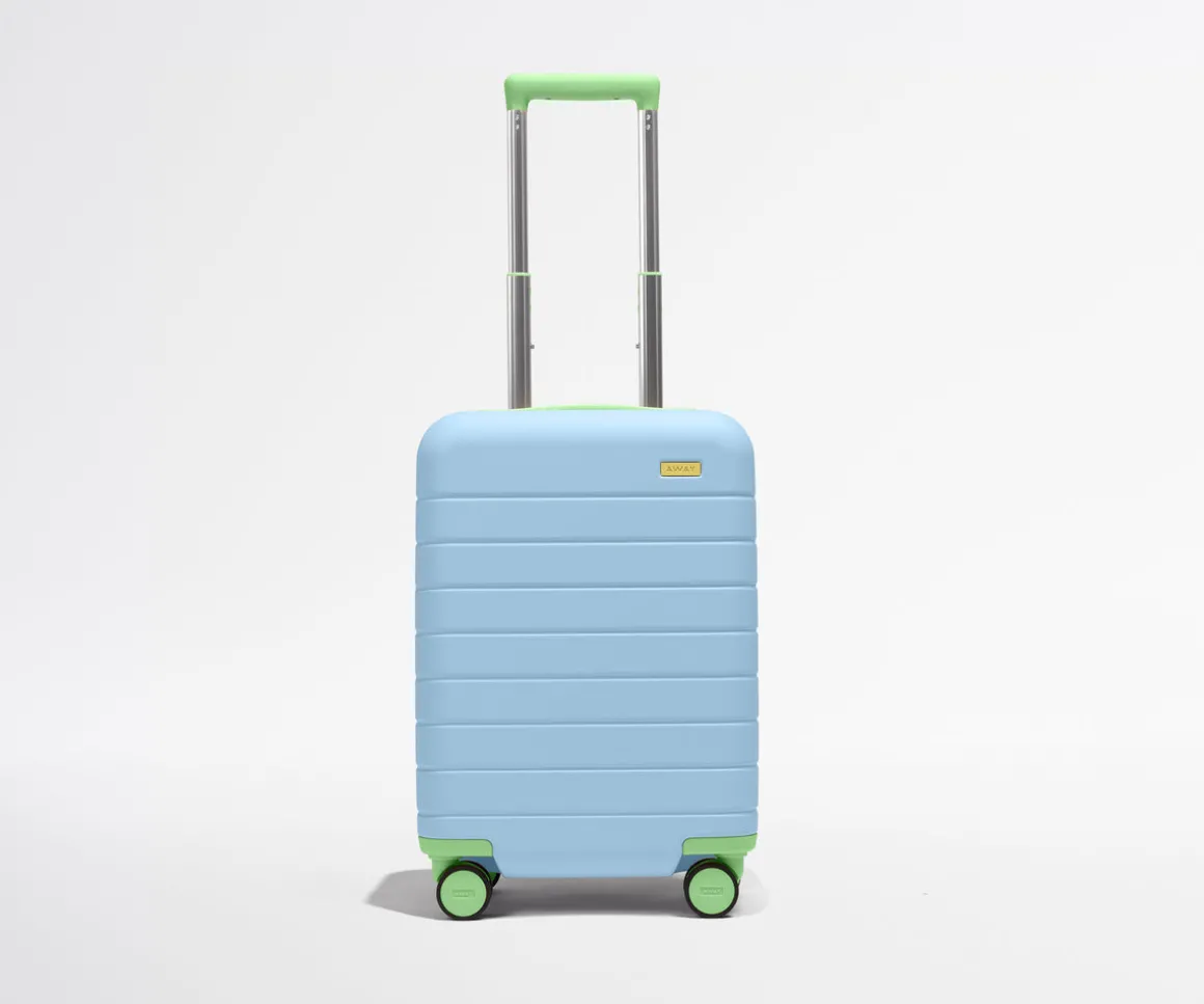The Kids Carry-On in Dragonfly Blue