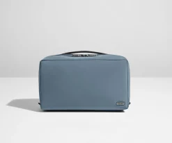 The Large Toiletry Bag in Coast Blue