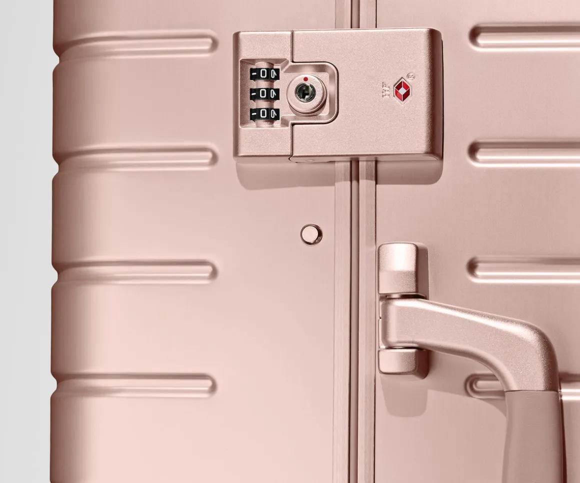 The Medium: Aluminum Edition in Rose Gold