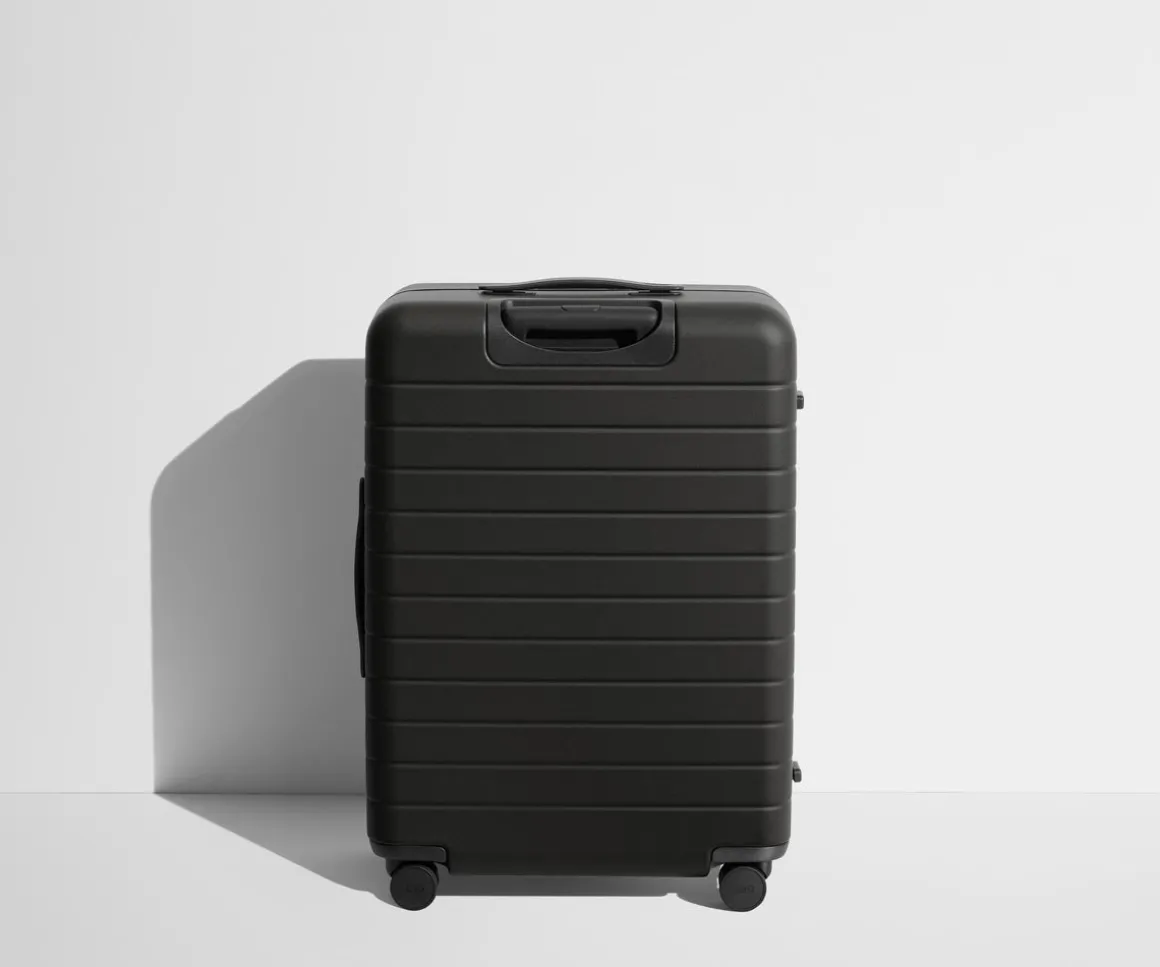 The Medium Flex in Jet Black