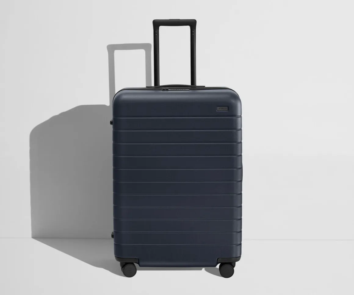 The Medium Flex in Navy Blue