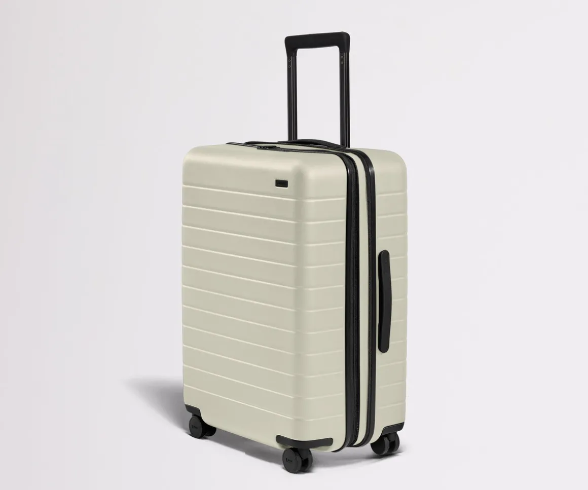 The Medium Flex in Salt White