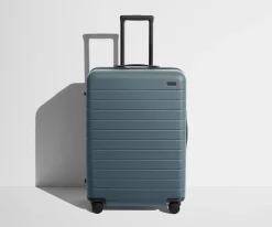 The Medium in Coast Blue