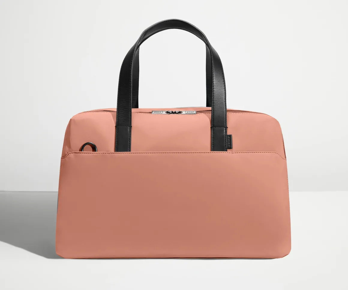 The Overnight Bag in Clay Pink