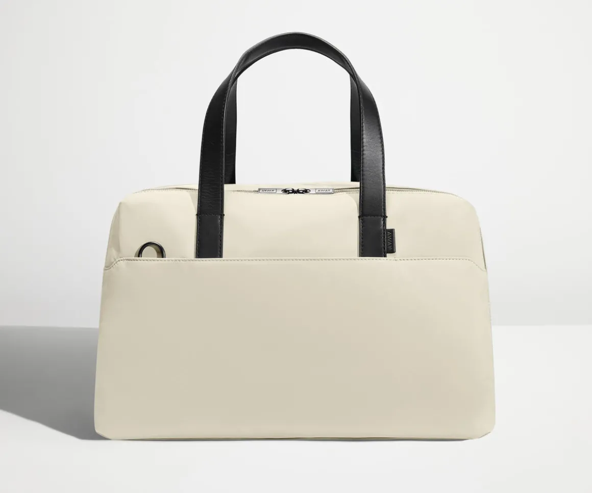 The Overnight Bag in Salt White